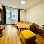 Vacation Daneli شقة ساني بيتش