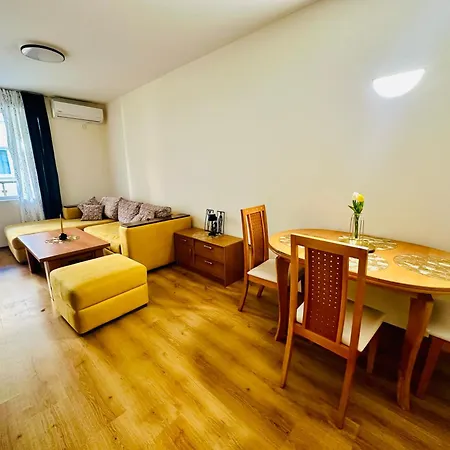 Apartman Vacation Daneli *