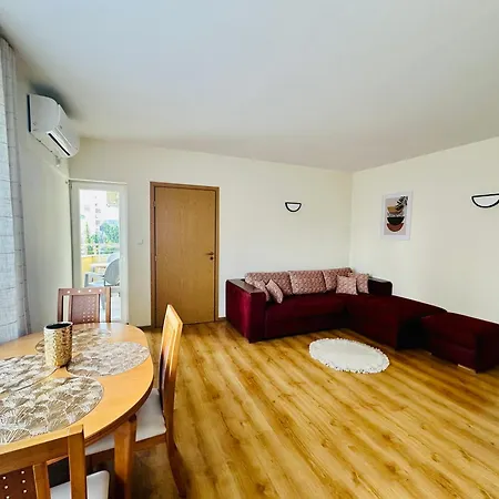 Apartman Vacation Daneli Napospart