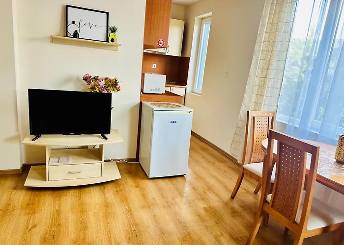 Vacation Daneli * Slantschew brjag