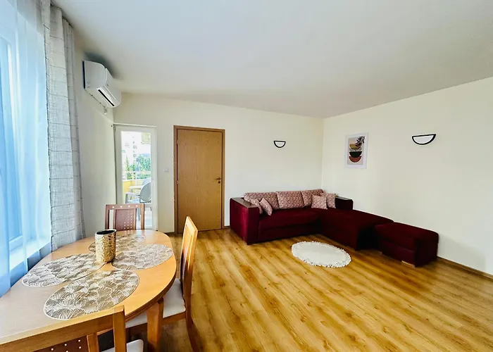 Apartment Vacation Daneli Slantschew brjag